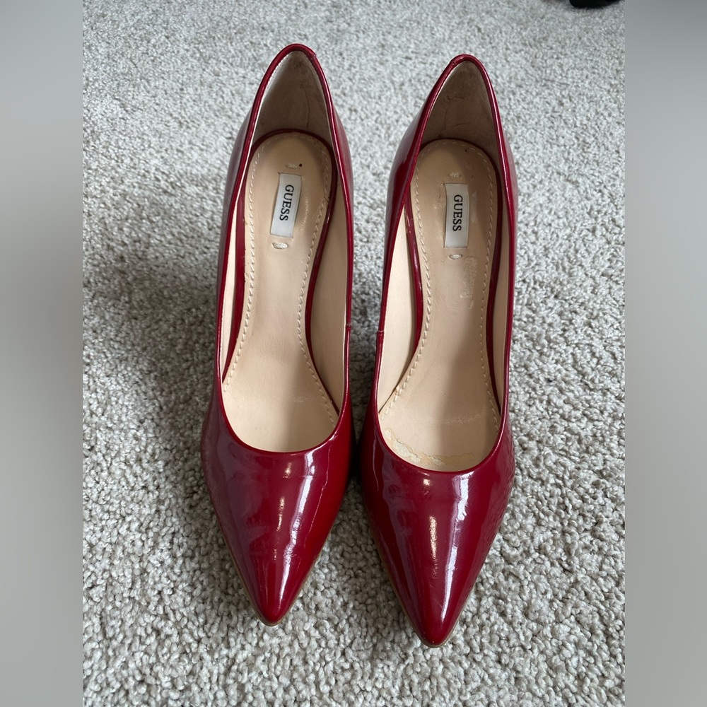 Size 8.5 Guess Heels in Cherry Red 👠